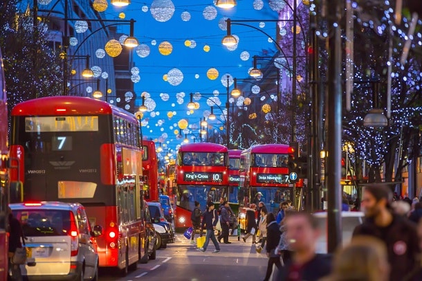 No Reino Unido além do feriado de Natal também há o feriado Boxing Day, comemorado em 26 de dezembro.