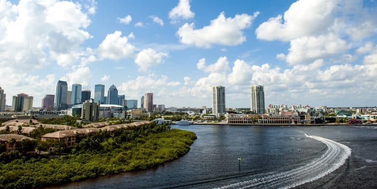 Saiba o que visitar em Tampa, na Flórida