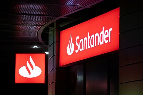 O  Santander DUO combina os serviços de conta para pessoa física e pessoa jurídica 