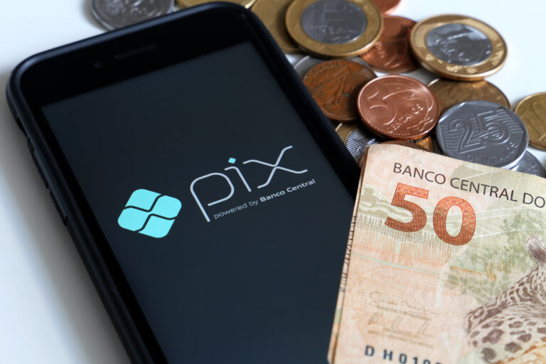 Como fazer PIX: veja o passo a passo para enviar transferências