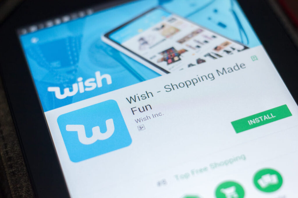 Página do aplicativo Wish na Play Store aberta em um celular.