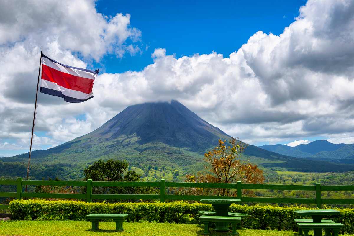 Planeje o roteiro de viagem para fazer turismo na Costa Rica