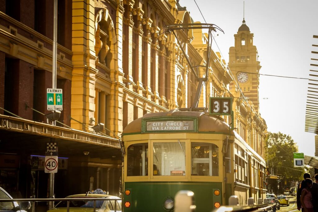 Bonde nas ruas de Melbourne