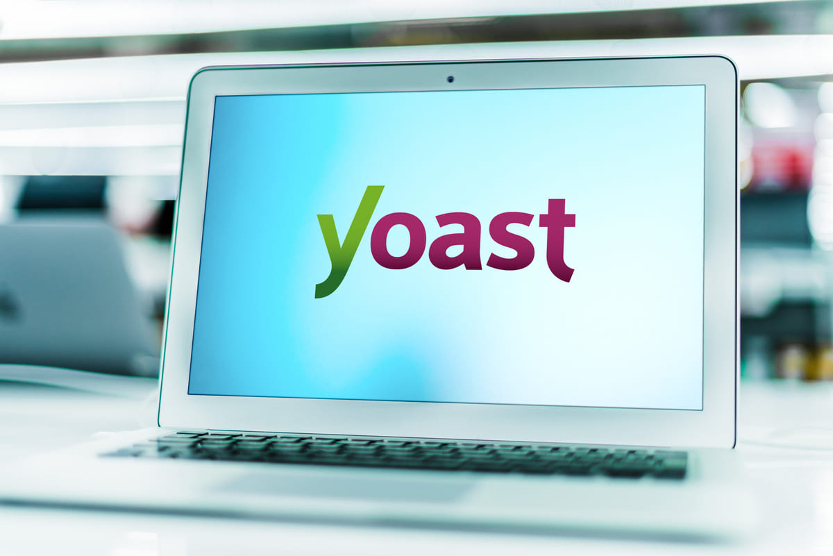 Yoast aberto em um notebook.